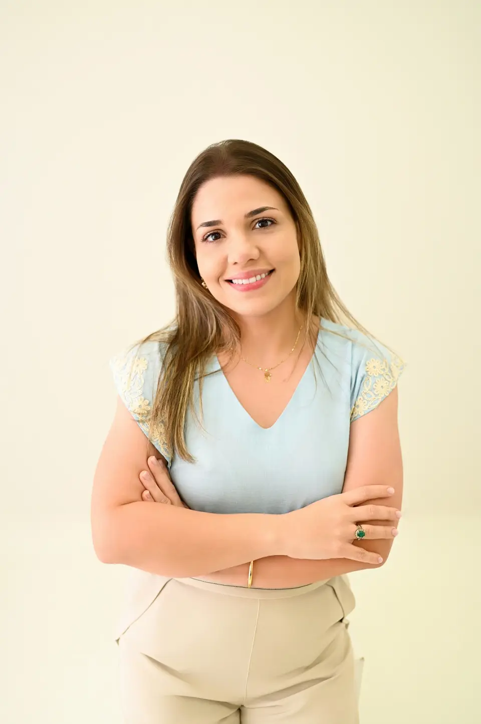 Drª Thainá Fuzari, médica responsável pelo transplante capilar