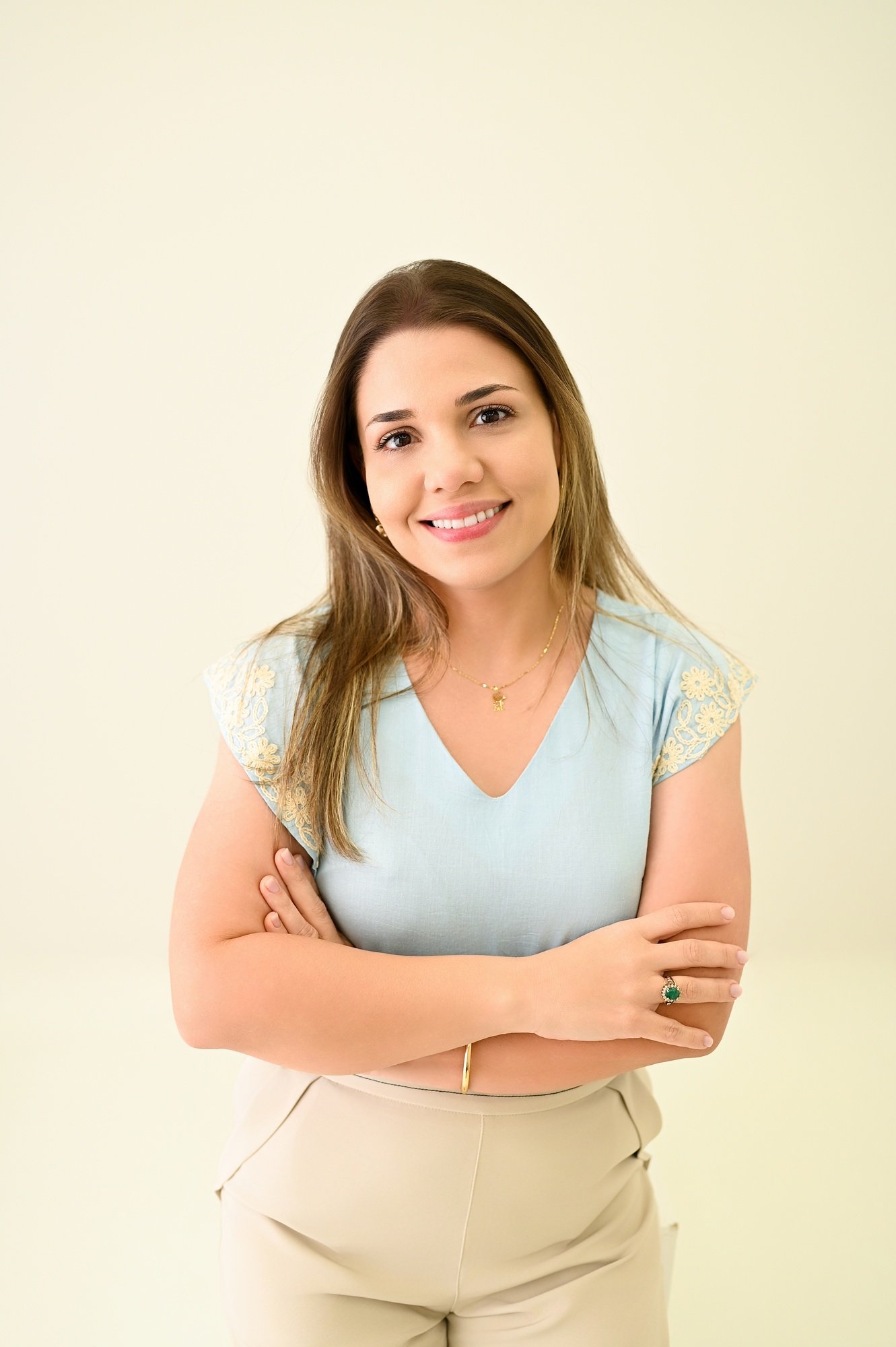 Drª Thainá Fuzari, médica responsável pelo transplante capilar